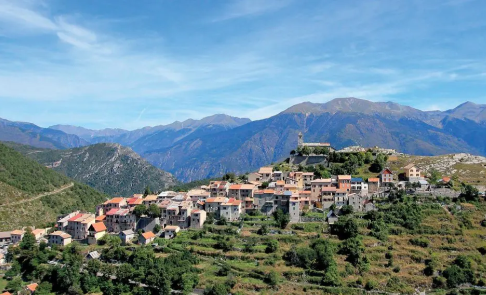 Serrurier Ilonse ouverture porte cave